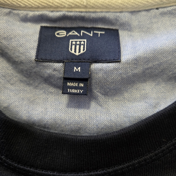 GANT Men's Dark Blue Crewneck Sweater - Picture 3 of 3